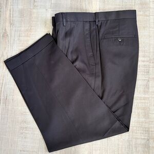 NWT 40x30 Haggar MYNX Gabardine No Iron Mens Pants Black